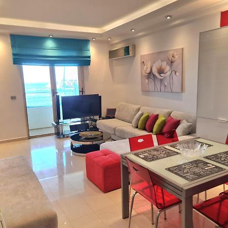 Luxury Seafront Apartments Sarande Exterior photo