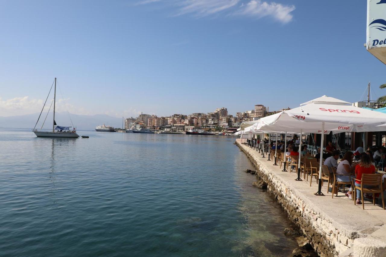 Luxury Seafront Apartments Sarande Exterior photo